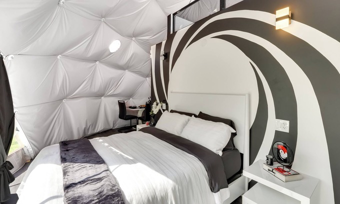 Monticello Apartment | Pet-Friendly Geo-Dome Getaway: Hike, Ski & Explore