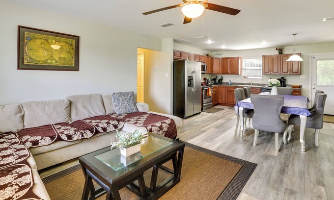 Thomasville House | Pet-Friendly Home in Thomasville w/ Backyard!