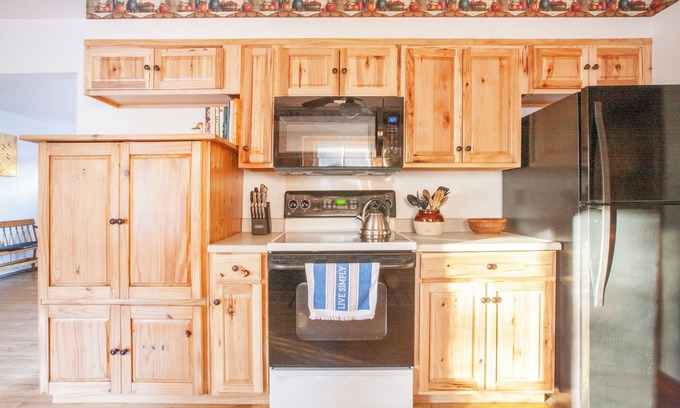 Ghent House | Pet-Friendly Home in Ghent, NY.