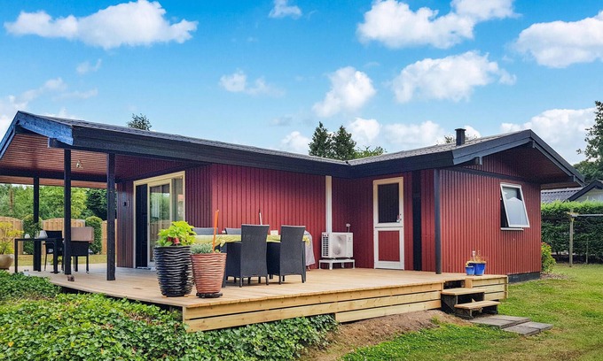 Hejlsminde Strand House | Pet friendly home in Hejls with kitchen