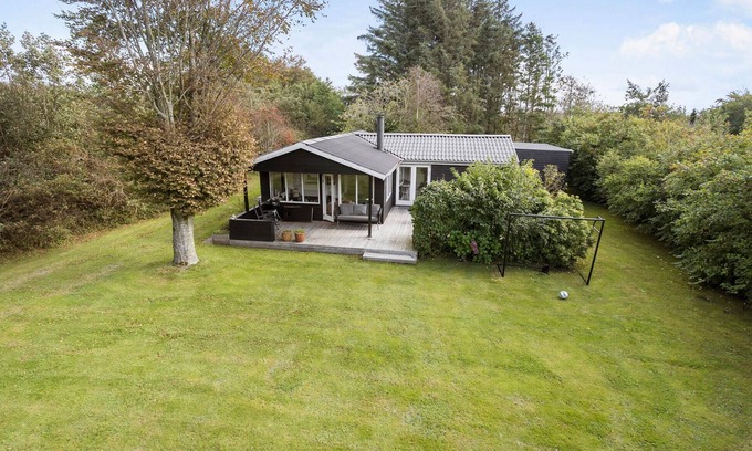 Spøttrup House | Pet friendly home in Spøttrup with WiFi