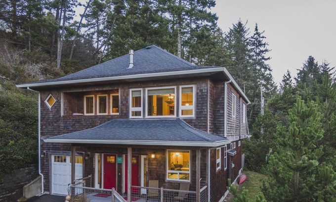 Pacific City House | Pet Friendly Home, 2 Properties for 1, Perfect Home to Enjoy the Beach