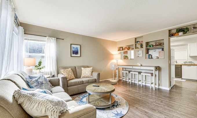 Aberdeen Cottage | Pet-Friendly Hoquiam Cottage Near River Access!