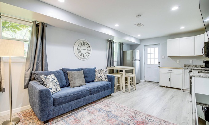 Ashley Oaks Apartment | Pet-Friendly Knoxville Apartment ~ 11 Mi to UT!