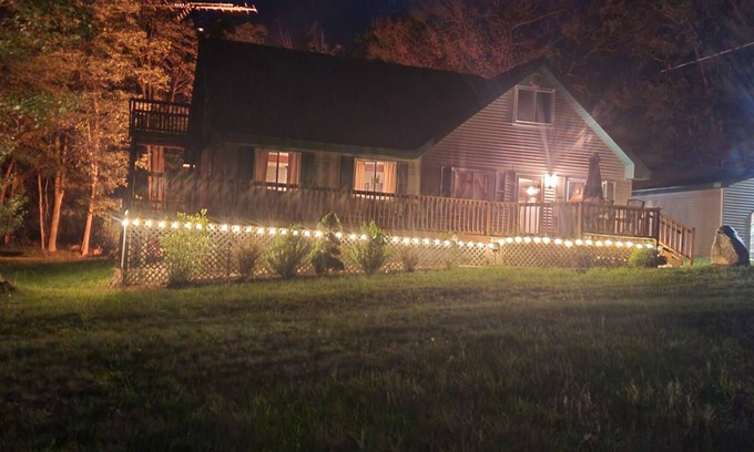 Crawford County House | Pet friendly Spacious Cottage on 4 acres. Close to ORV trails and AuSable River.