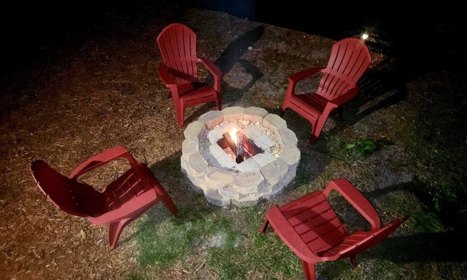 Gainesville House | Pet Friendly Townhouse Near I-75
