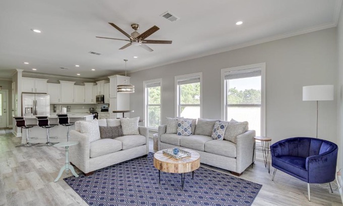 Biloxi Apartment | Pet-Friendly Vacation Rental in Biloxi Near Beach!