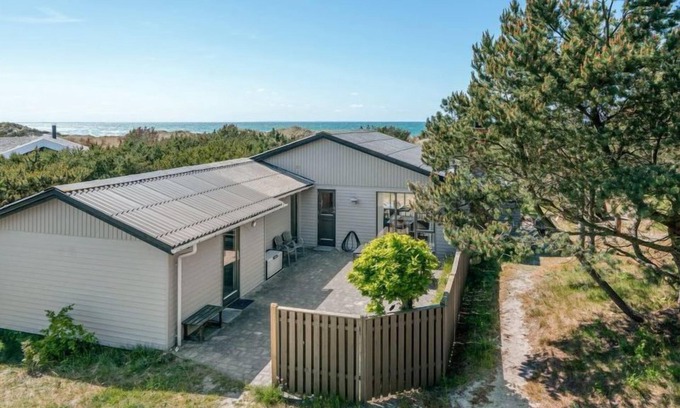 Vestero Havn House | "Petersen" - 50m from the sea by Interhome