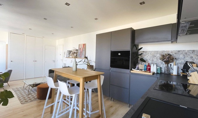 Quartier de Becon Apartment | Petit Appartement D'exception