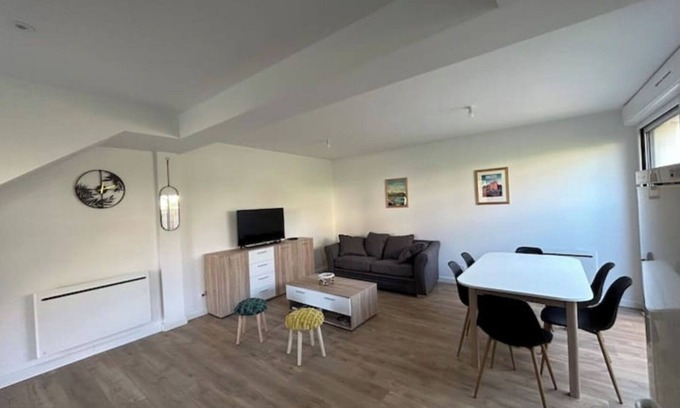 Madeleine - Saint-Leonard Apartment | Petit Cocon Angevin