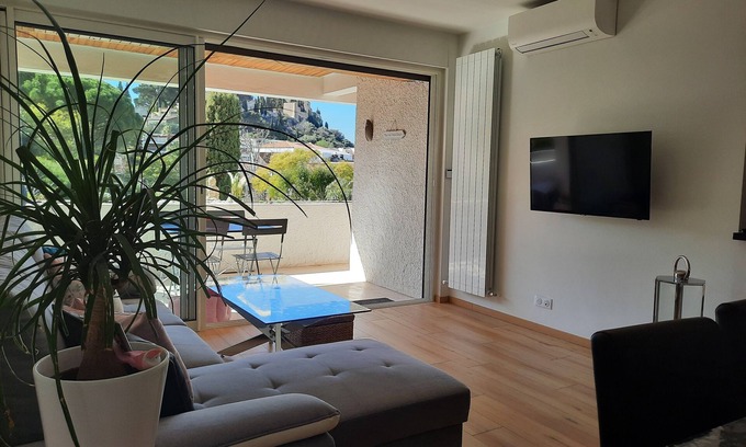 Cassis Apartment | Petit Paradis Cassis ctre, Apt 90 m2 200m beach, terrace south Park, air conditioning