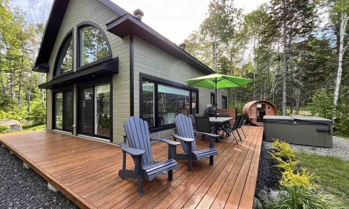 Baie-St-Paul Ski Chalet | Petite Charlevoix 2: Serene Escape Spa & Views
