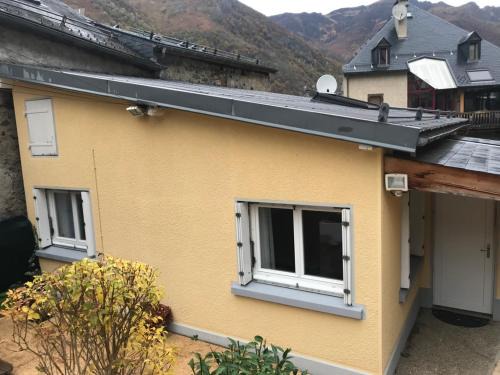 Cauterets House | Petite maison proche du centre ville