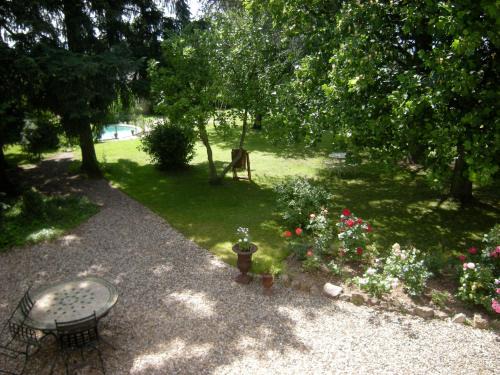 Genouilleux Bed & Breakfast | Phèdre en Saône