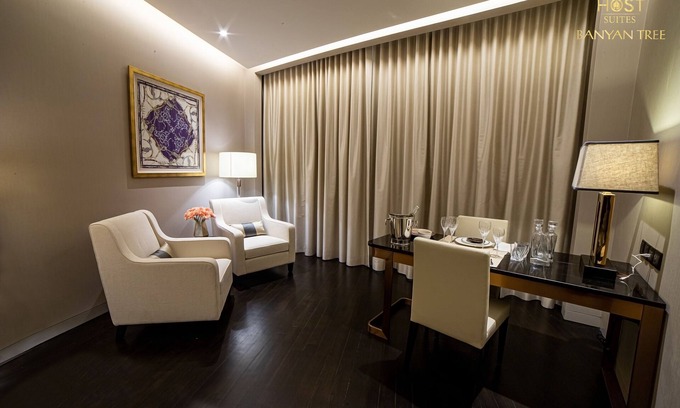 Golden Triangle Apartment | PH Suites at Banyan Tree Residences Studio Twin Suites - 3