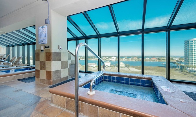 Orange Beach East Condo | Phoenix IX by Brett Robinson Vacations