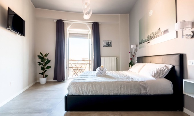 Syracuse Bed & Breakfast | PhotoGuest