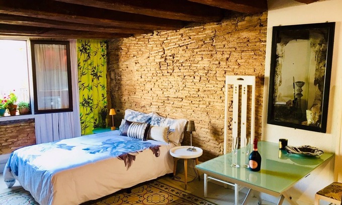El Born Apartment | Picasso apartment, city centre.