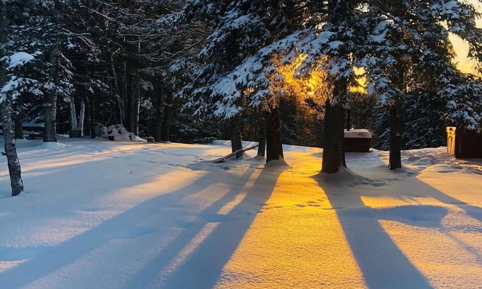 Fort Fairfield House | Picturesque Maine Cabin with Lake Access on 33 Acres