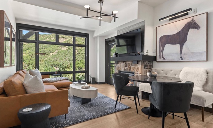 Snowmass Village Condo | Picturesque Mountainside Retreat in Snowmass
