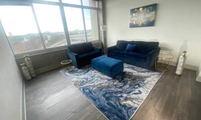 Peachtree Center Apartment | Piedmont Perch