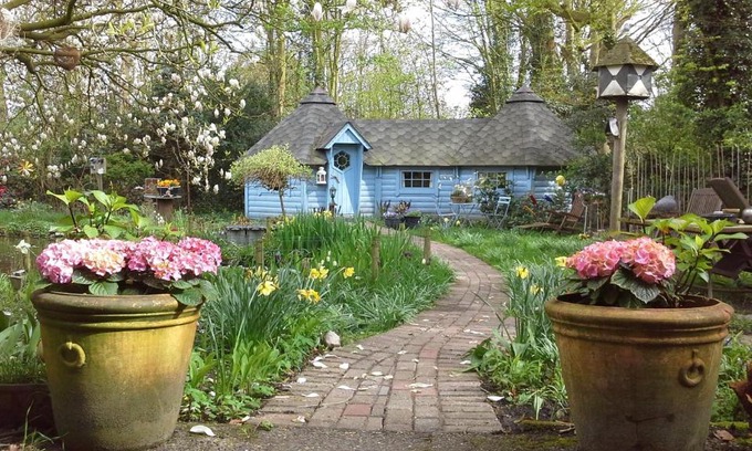 Bakhuizen Bed & Breakfast | Pieni Talo