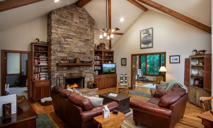 Brevard House | Pine Hill Cottage lakes and hiking trails nearby