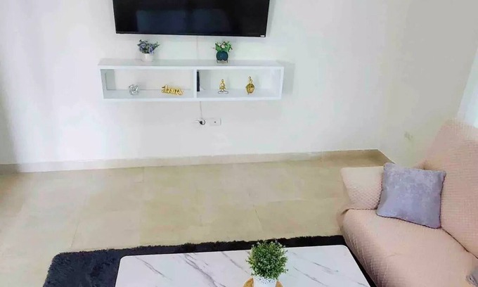 Higuey House | Pine Tree Family Home 2Bn