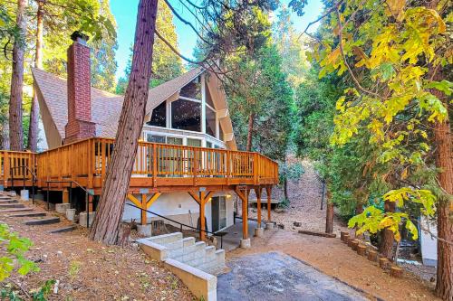 Crestline House | Pinecrest Paradise