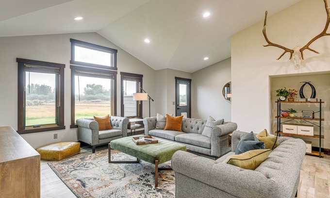 Pinedale House | Pinedale Getaway Near Hiking, Skiing & Lakes!