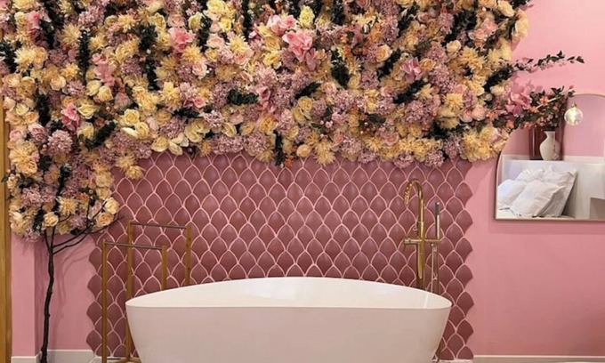 Anduze Bed & Breakfast | Pink Room - La Vie en Rose
