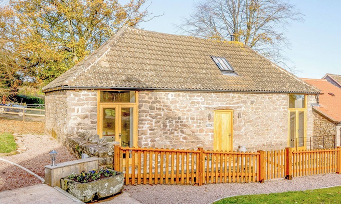 Lydney Cottage | Pipistrelle - UK30758