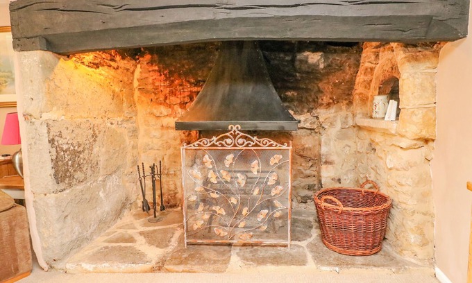 Bridport Cottage | Pippins Loders
