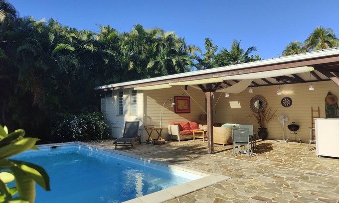 Tartane Villa | Piscine Privative et vue mer Dans Résidence Calme