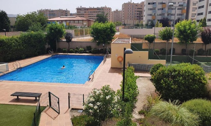 Armilla Apartment | Piso centro de Granada junto al metro