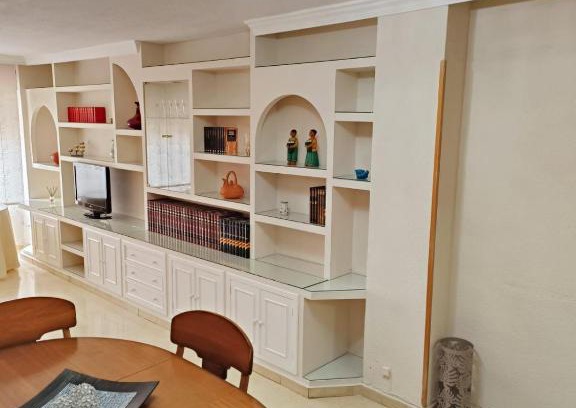 Cervantes Apartment | PISO EL SERRALLO