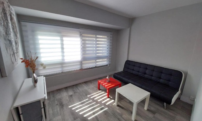 Sada Apartment | Piso paseo sada tres dormitorios