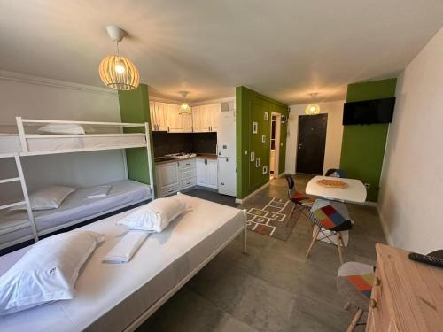 Ploiesti Apartment | Pit Stop Industry