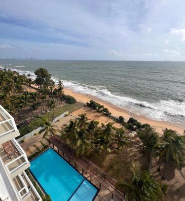 Uswetakeiyawa Apartment | PL BEACH FRONT APARTMENT
