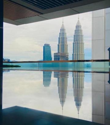 Gua Apartment | PLATINUM KLCC By EYT