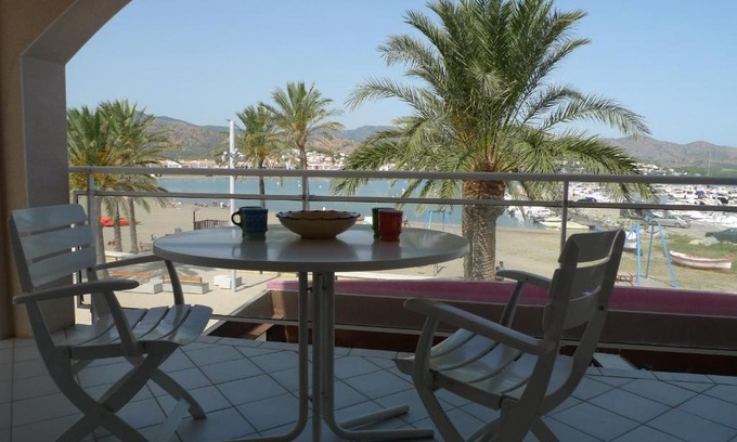 Llanca Apartment | Platja del Port