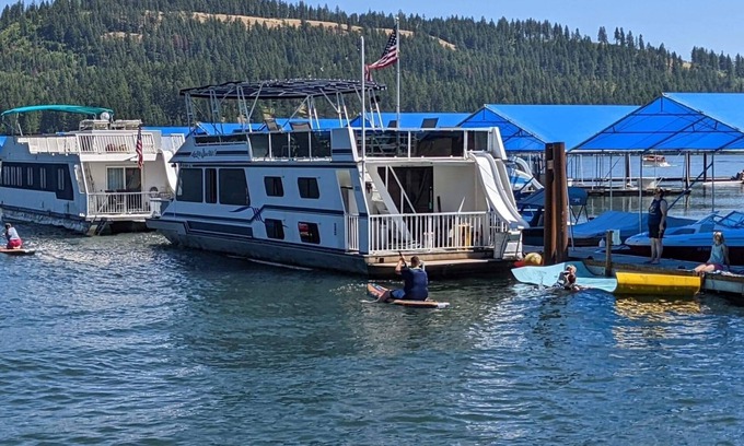 Worley Boat Rental | Play, Stay and Hideaway on Lake CDA!