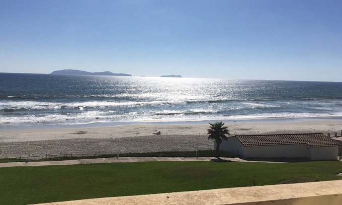 La Joya Condo | Playa Blanca Beach Front Condo - Rosarito Beach