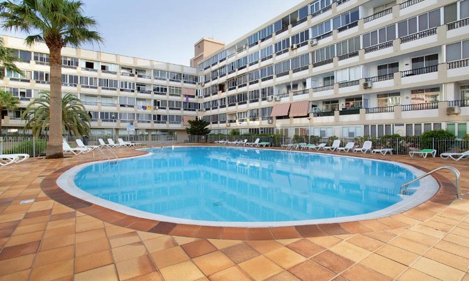 Playa del Aguila Apartment | Playa del Aguila