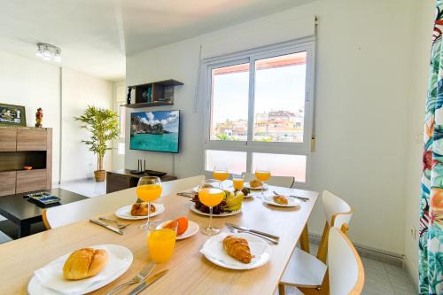 Aguilas Apartment | PLAYA LEVANTE céntrico y con Parking By Aloha Palma