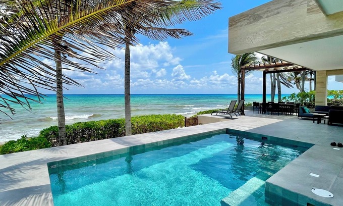 Playacar Fase I House | Playacar Beach house-Best Coastline views-Susan Mattingly