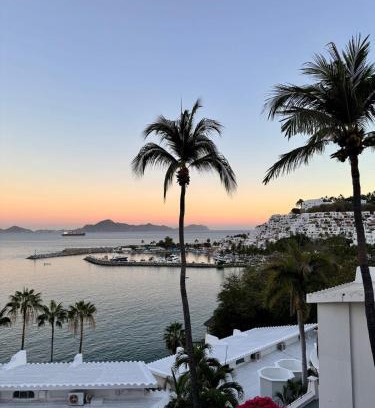 Las Hadas Apartment | PlayaSol Las Hadas Great view