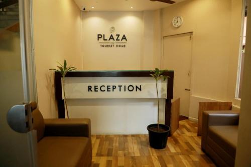 Kannur Hotel | Plaza Tourist Home