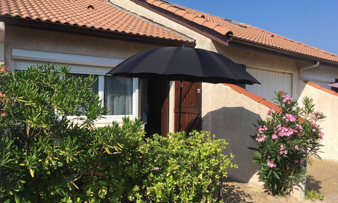 Mimizan House | Pleasant house in Mimizan two min from the beach sleeps 4-6