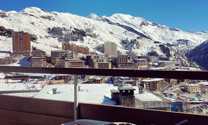 Orcieres-Merlette Apartment | Pleasant T3 of 55 m2 at the foot of the slopes ORCIERES 1850